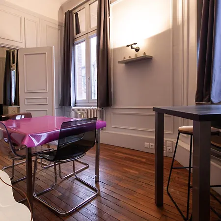 Ohana, De Charme, Au Centre De *